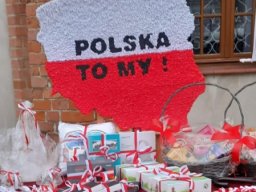 11 listopada - Piknik Patriotyczny pod ratuszem